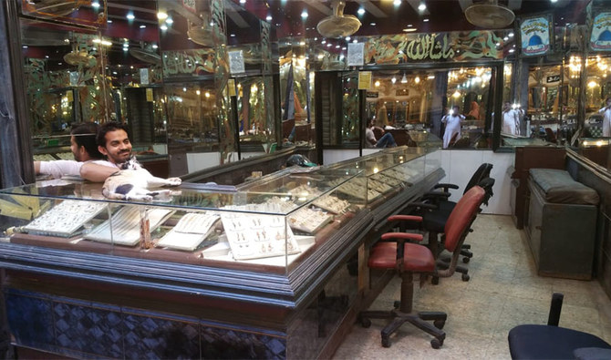 سونے نے نیا ریکارڈ بنا دیا، قیمت میں ہزاروں روپے اضافہ