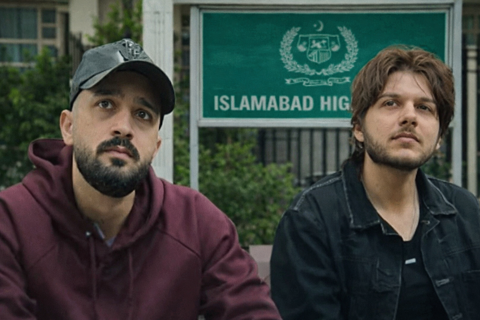 سفری پابندی: ٹک ٹاکرز رجب بٹ اور ندیم نانی والا عدالت پہنچ گئے